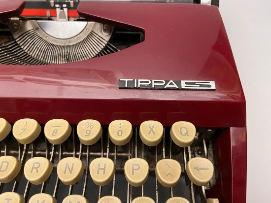 TİPPA T-A VERTRİEBS-GMBH ADLER MEKANİK DAKTİLO 1966 MODEL ALMAN MALI